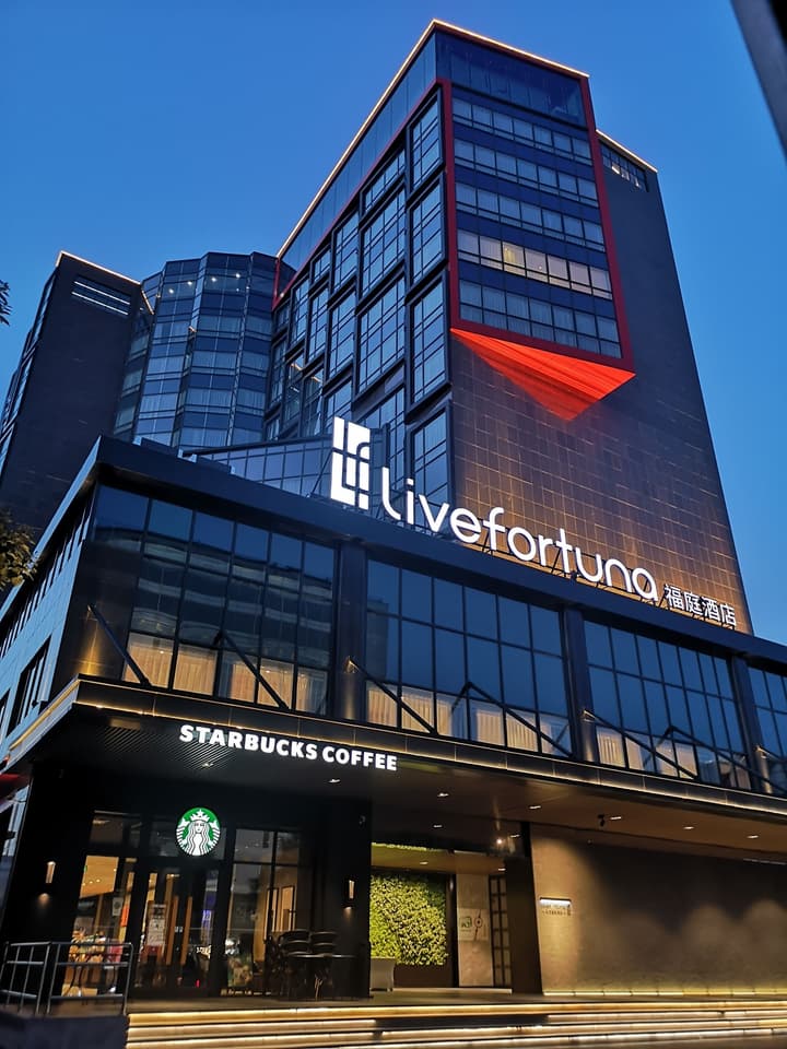 LiveFortuna Hotel