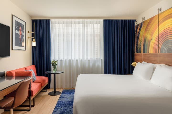 Pullman Budapest