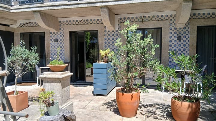 Menina Colina Guesthouse
