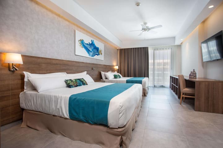 Serenade Punta Cana Beach & Spa Resort - All Inclusive