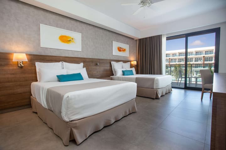 Serenade Punta Cana Beach & Spa Resort - All Inclusive