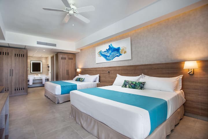 Serenade Punta Cana Beach & Spa Resort - All Inclusive