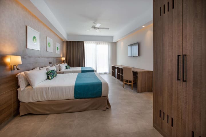 Serenade Punta Cana Beach & Spa Resort - All Inclusive