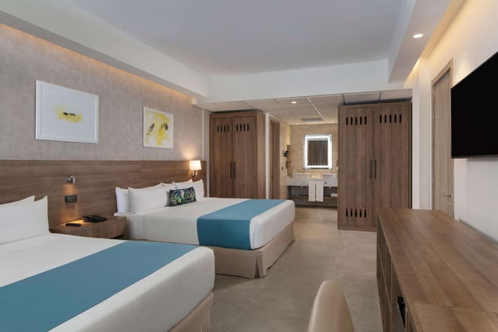 Serenade Punta Cana Beach & Spa Resort - All Inclusive