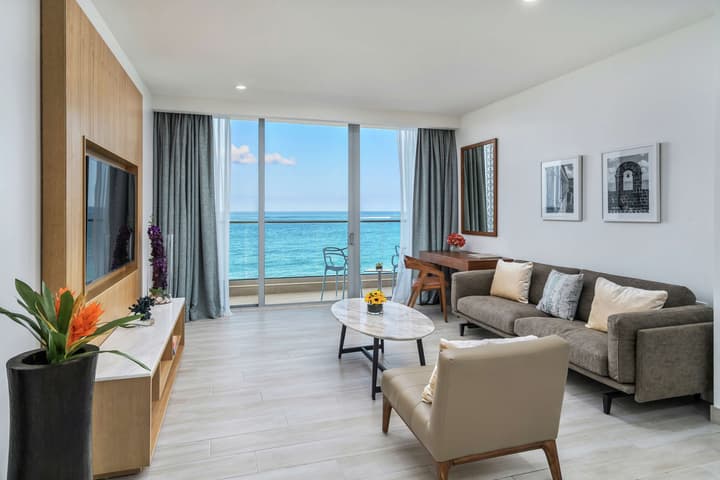 Koi Resort Saint Kitts, Curio Collection by Hilton