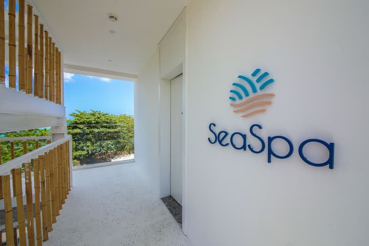 Ocean V Hotel