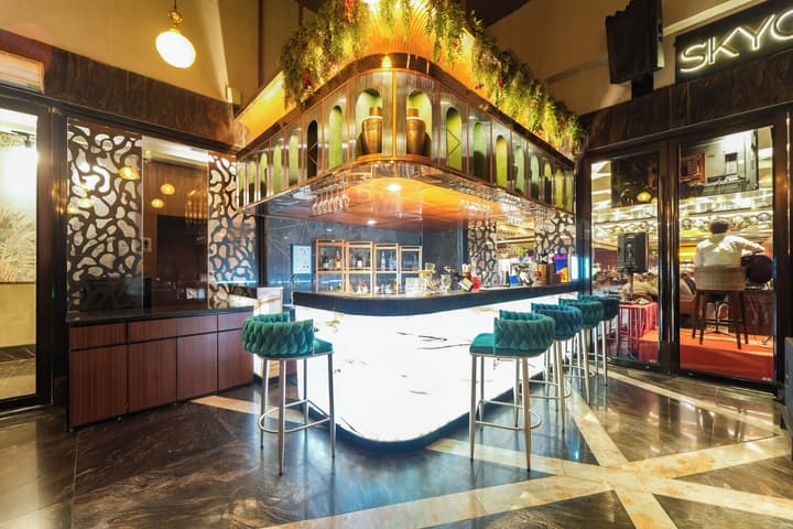 Radisson Blu Towers Kaushambi Delhi NCR