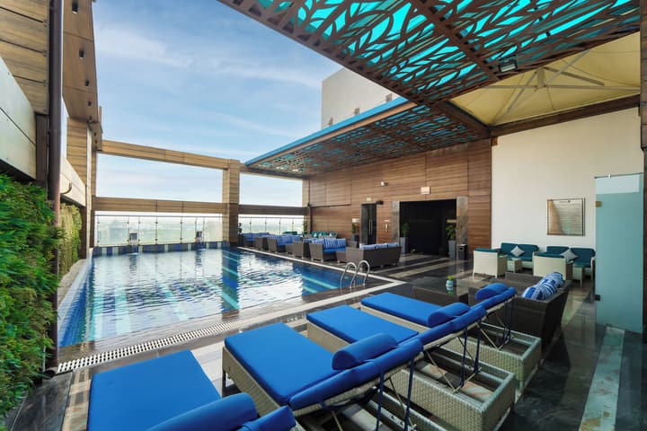 Radisson Blu Towers Kaushambi Delhi NCR