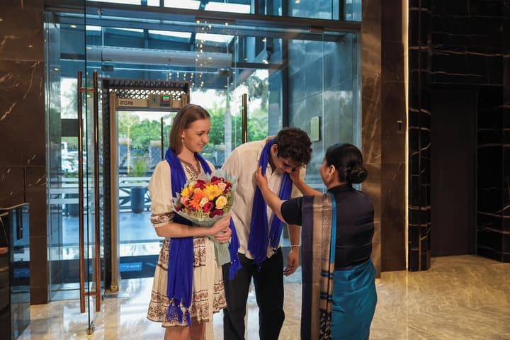 Radisson Blu Towers Kaushambi Delhi NCR