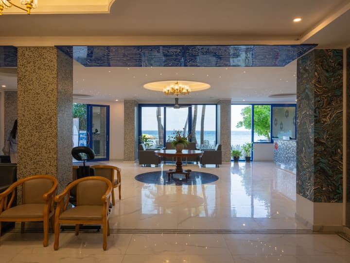 Kaani Palm Beach
