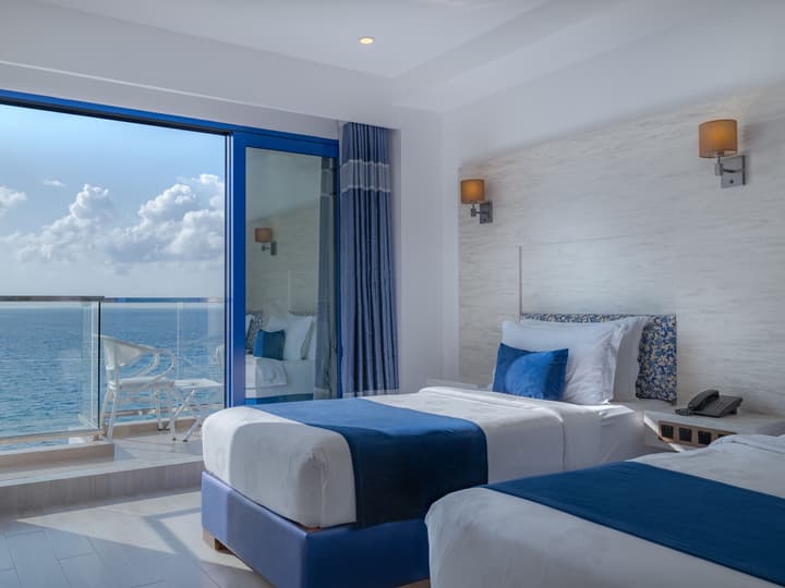 Kaani Palm Beach