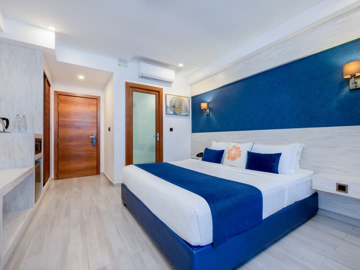 Kaani Palm Beach