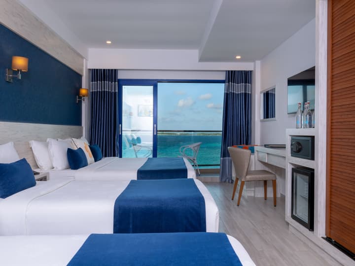 Kaani Palm Beach