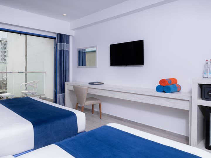 Kaani Palm Beach
