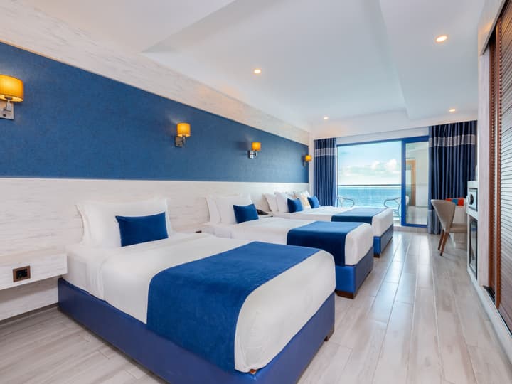 Kaani Palm Beach