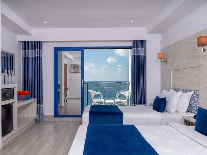 Kaani Palm Beach