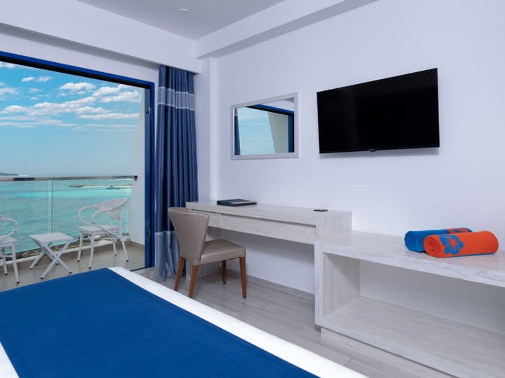 Kaani Palm Beach