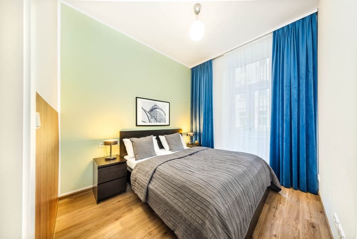 Jimmy's Apartments Emerald