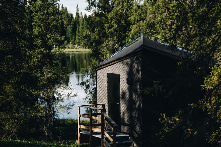 Magical Pond Nature Igloos