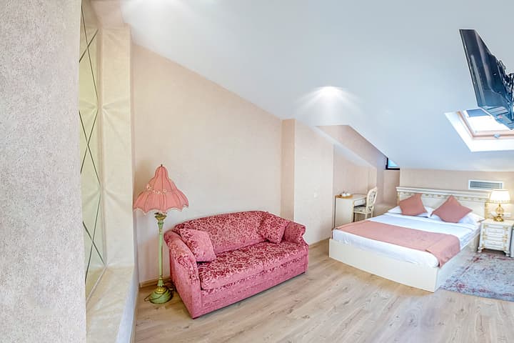 Vintage Hotel