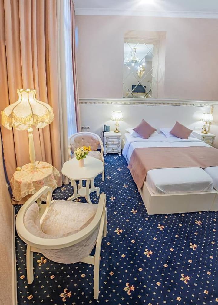 Vintage Hotel