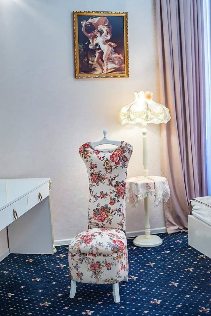 Vintage Hotel