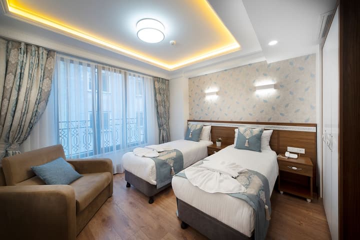 Lika Hotel