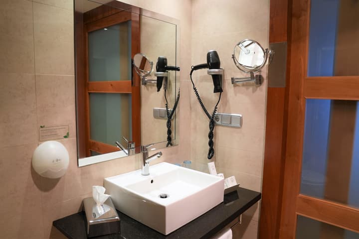 Port Azafata Valencia Hotel