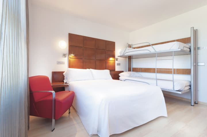 Port Azafata Valencia Hotel
