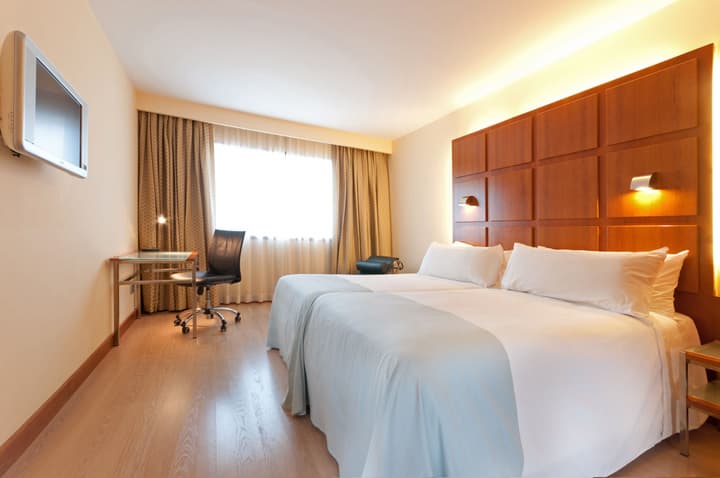 Port Azafata Valencia Hotel