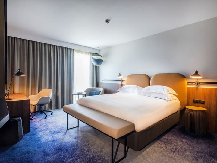 Crowne Plaza Nice Grand Arenas by IHG