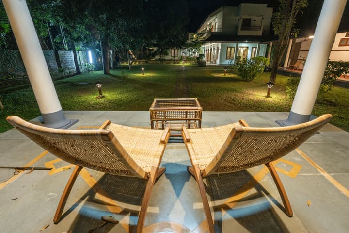 amã Stays & Trails Pathiramanal Villa, Alappuzha