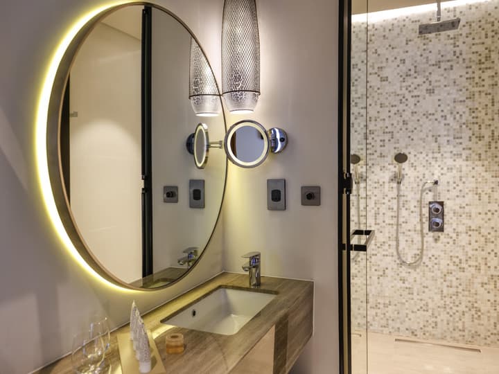 Grand Mercure Dubai City