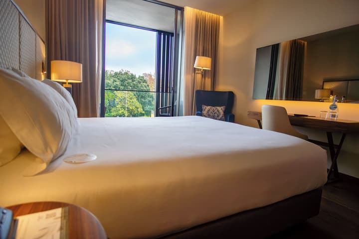 Boeira Garden Hotel Porto Gaia, Curio Collection by Hilton