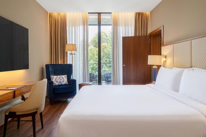 Boeira Garden Hotel Porto Gaia, Curio Collection by Hilton