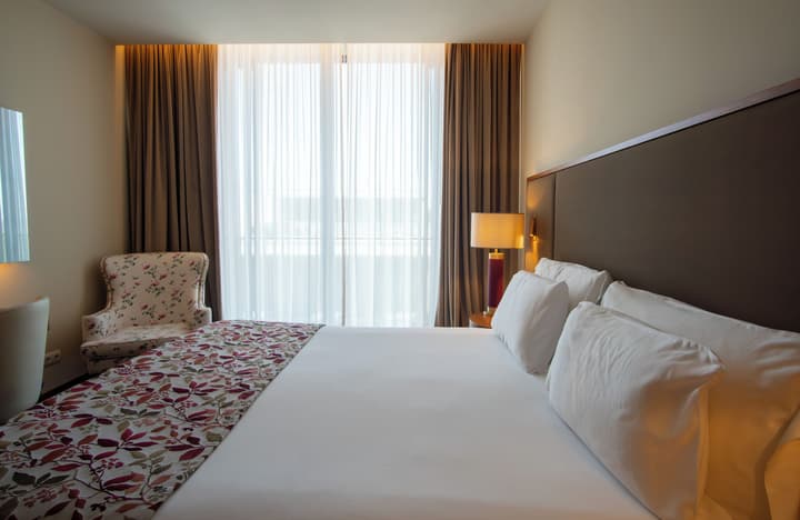 Boeira Garden Hotel Porto Gaia, Curio Collection by Hilton