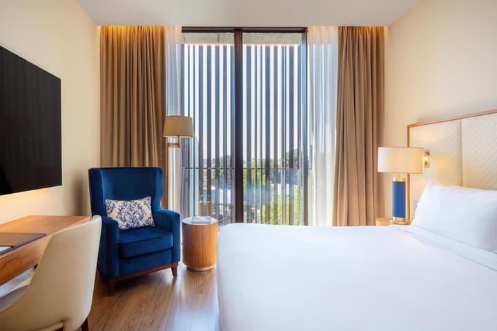 Boeira Garden Hotel Porto Gaia, Curio Collection by Hilton
