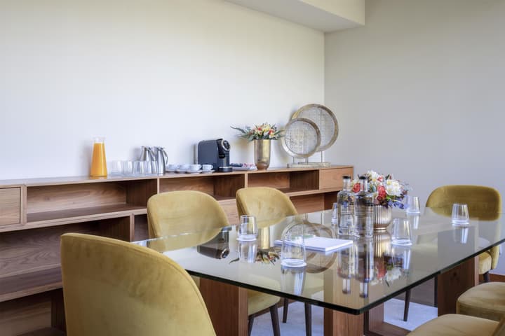 Boeira Garden Hotel Porto Gaia, Curio Collection by Hilton