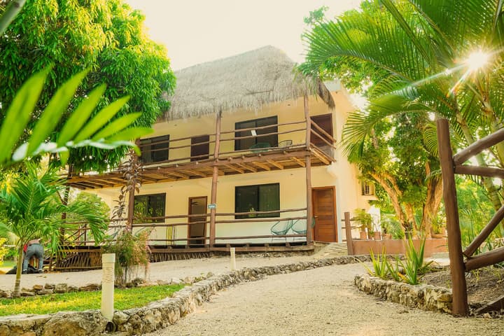 Royal Palm Bacalar Cabañas & Lagoon Club