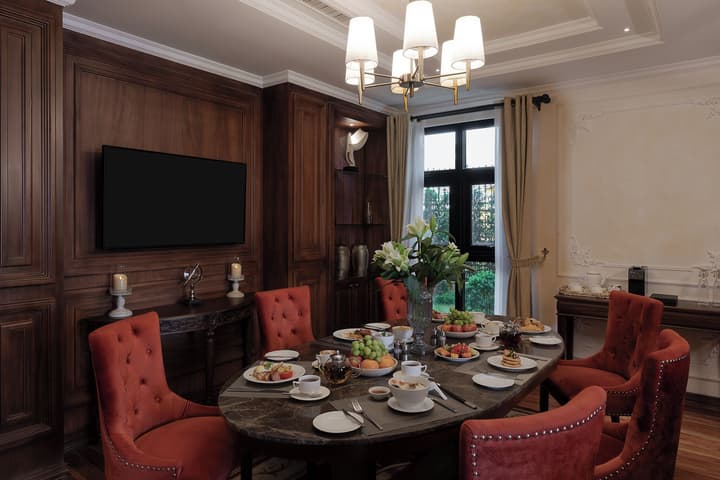 Anik Palace Hotel