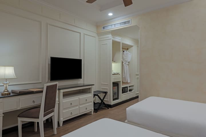 Anik Palace Hotel