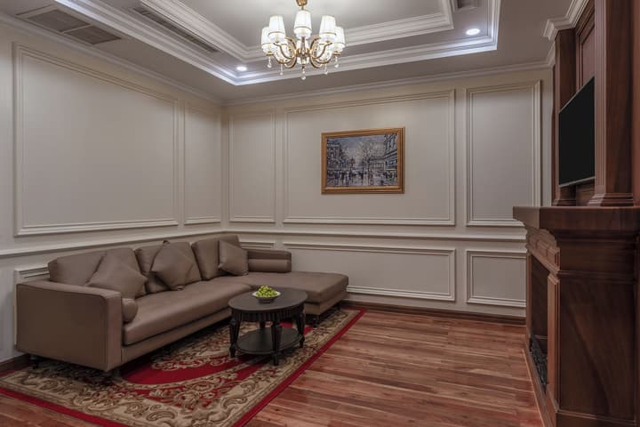 Anik Palace Hotel