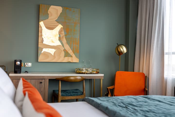 The Muse Christchurch, Art Hotel