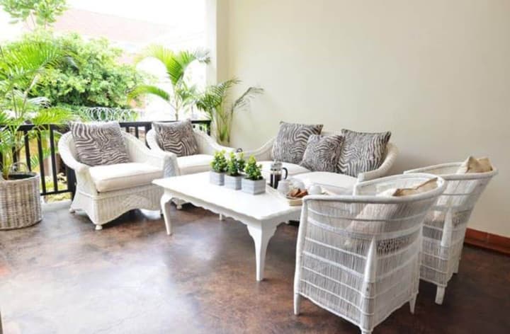 Madeline Grove B&B