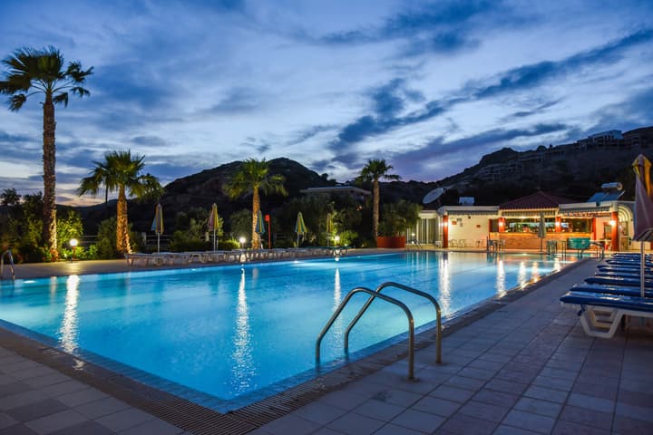 Chrysoula Hotel & Apartments