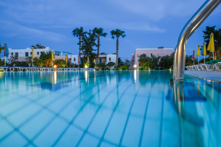 Chrysoula Hotel & Apartments