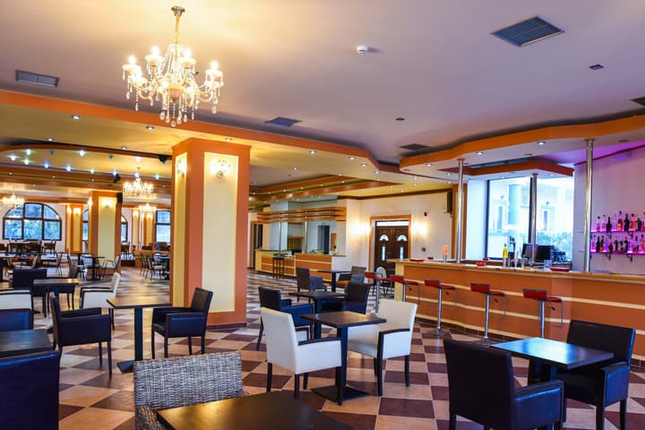 Chrysoula Hotel & Apartments