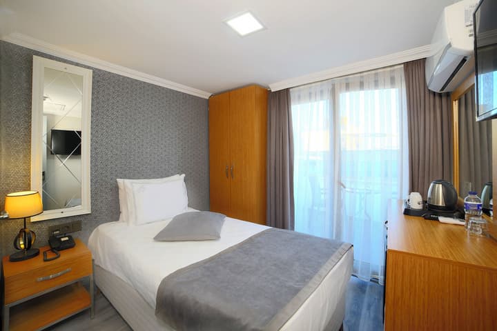 Almina Inn Hotel