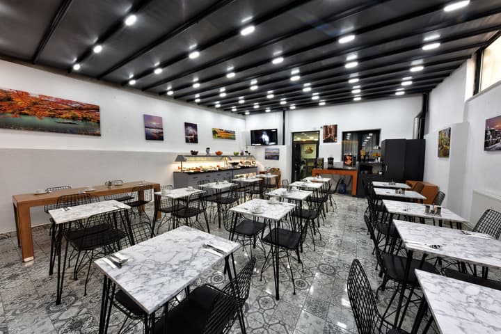 Almina Inn Hotel