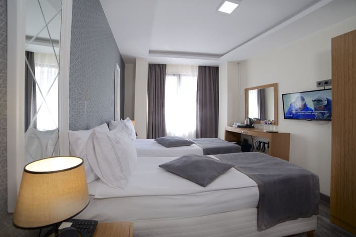 Almina Inn Hotel